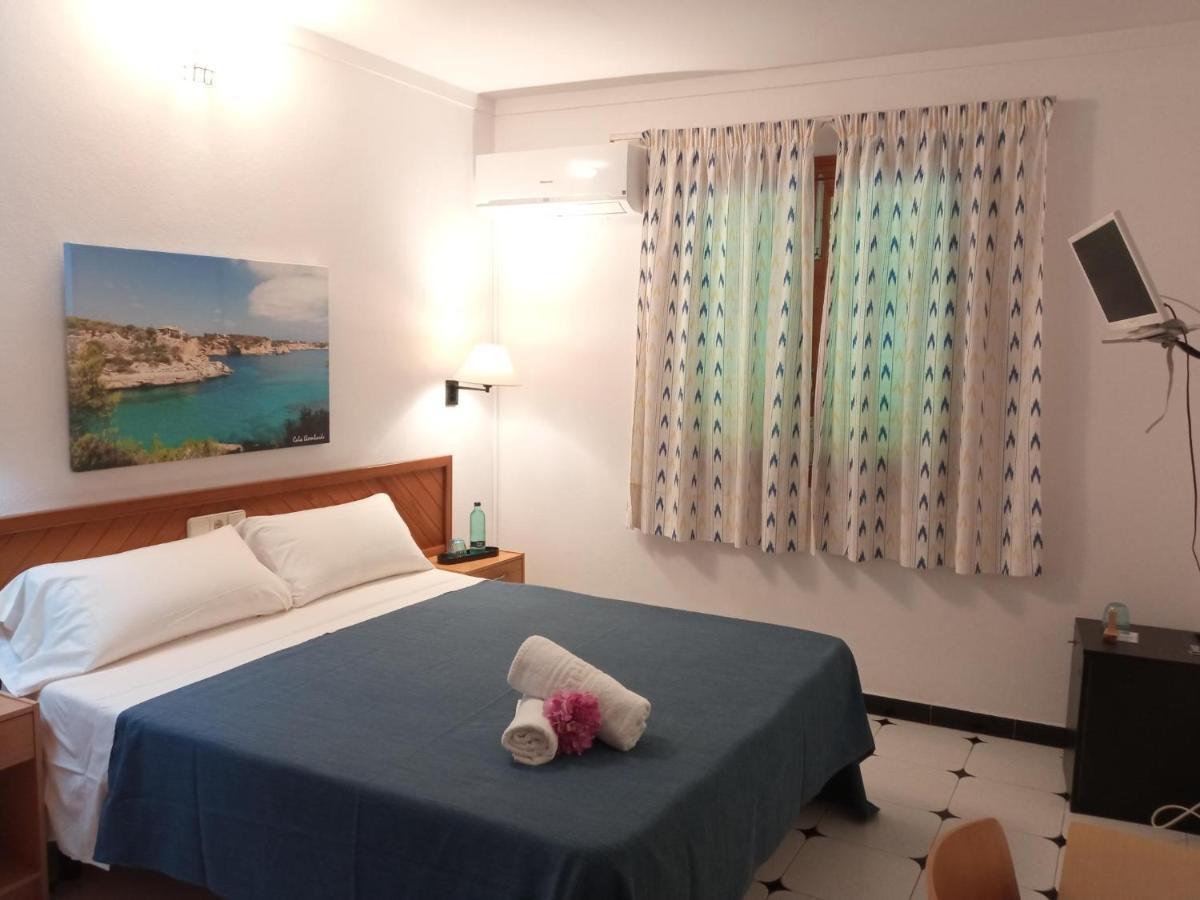 Hostal Ca'N Tiu Alaró Exterior foto